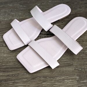 Women's slides. Size 7.5